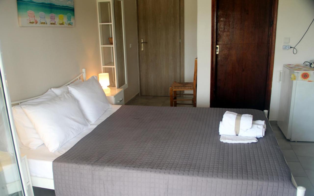 Giota Rooms Arkoudi Exterior photo