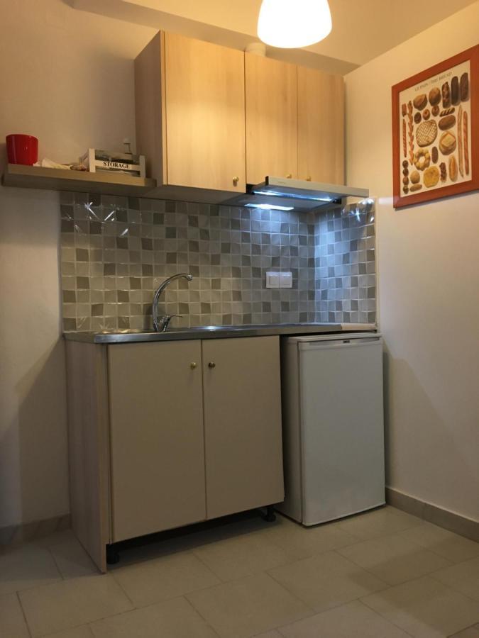 Giota Rooms Arkoudi Exterior photo